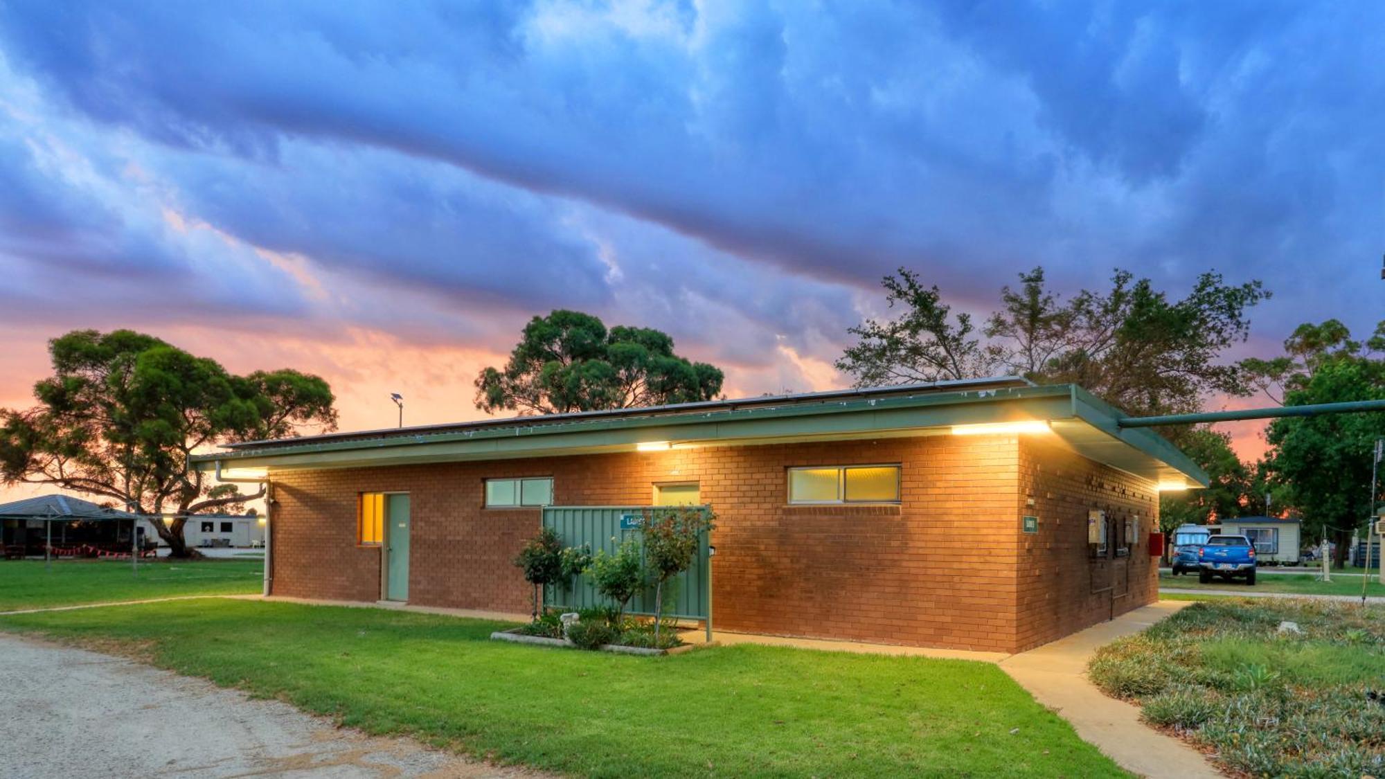 Kerang Holiday Park Exterior foto